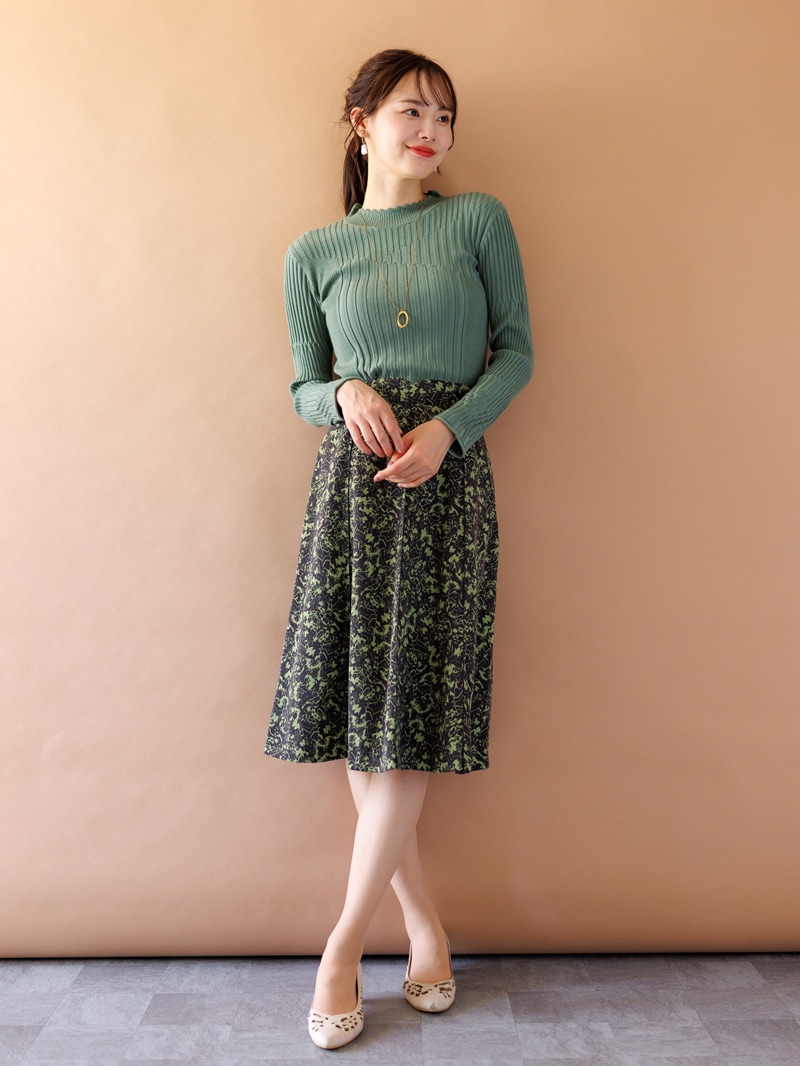 衿なみ柄切替リブハイネックニット<アウトレット均一価格>