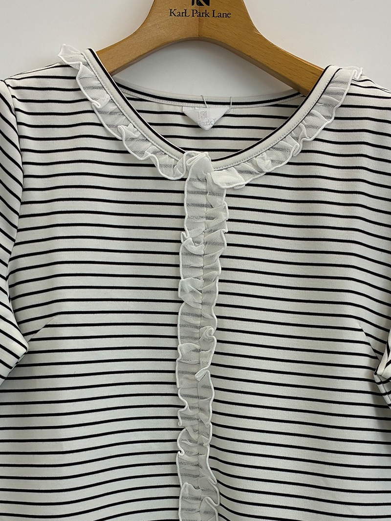 【20％OFF】ボーダーフリル付半袖カットソー