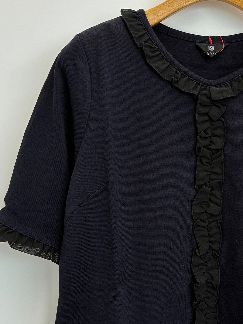 【20％OFF】フリル付半袖カットソー