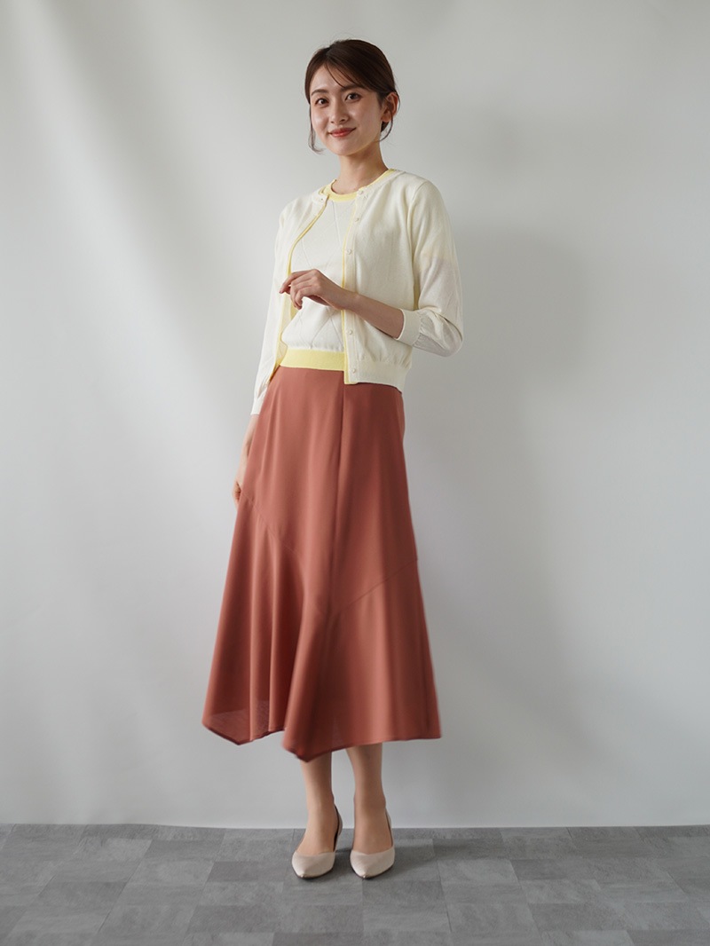 【30％OFF】切替アシメトリーフレアースカート［丈65㎝以上］