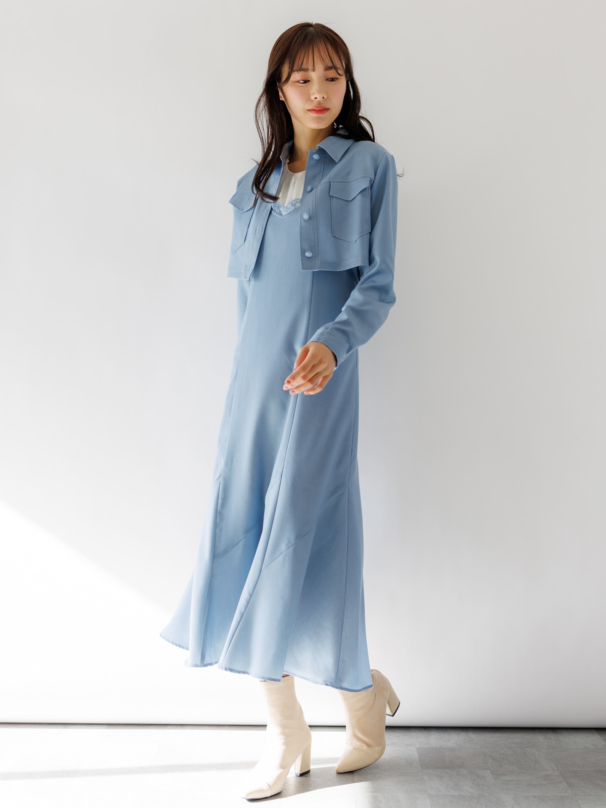 【65%OFF】リヨポリツイルライトミドリフ丈ブルゾン