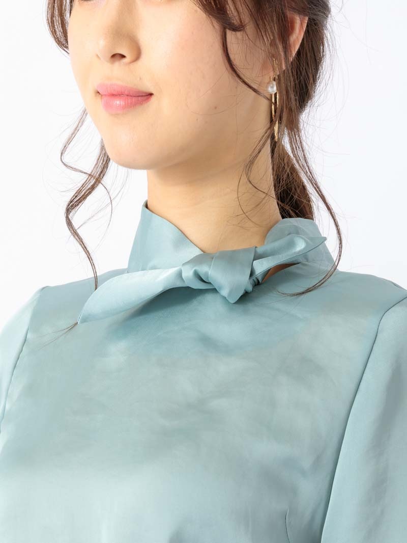 【60％OFF】シルックサテンサイドリボンブラウス