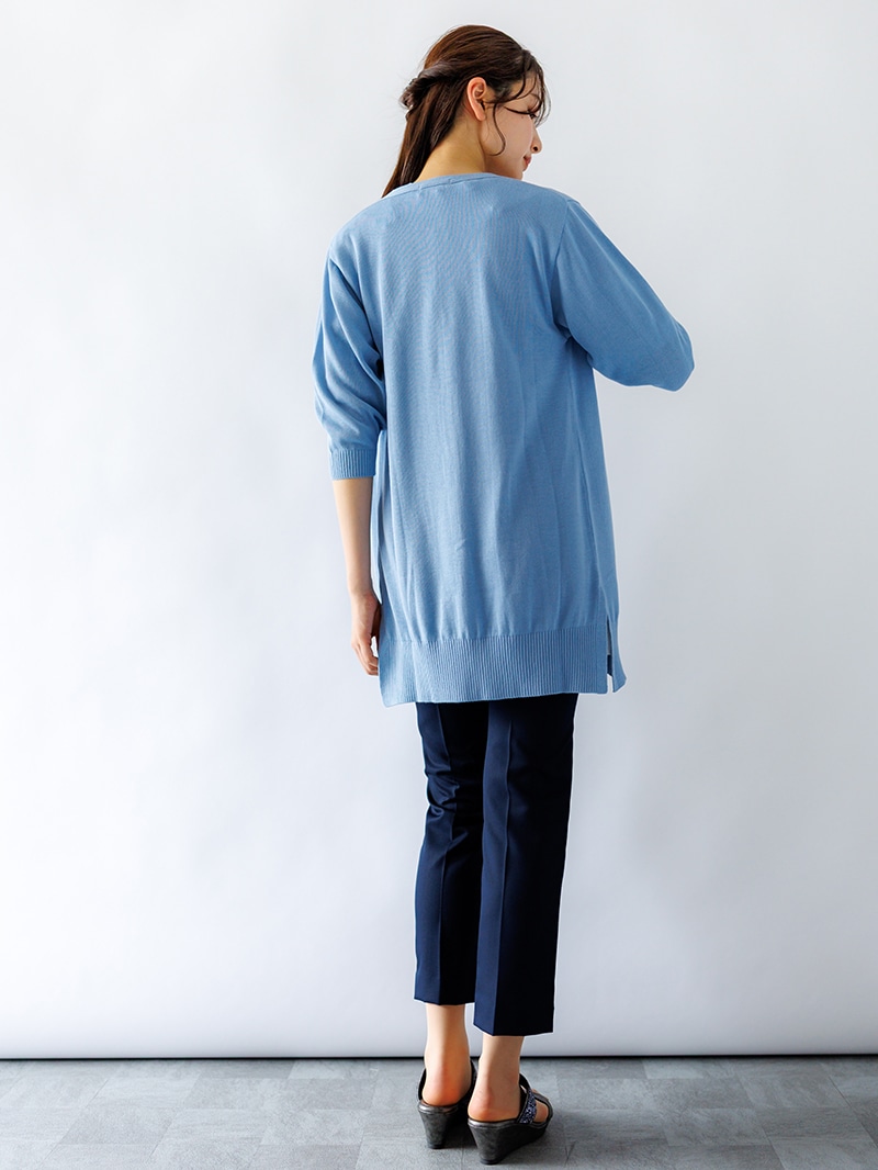 Vネックロングカーデ