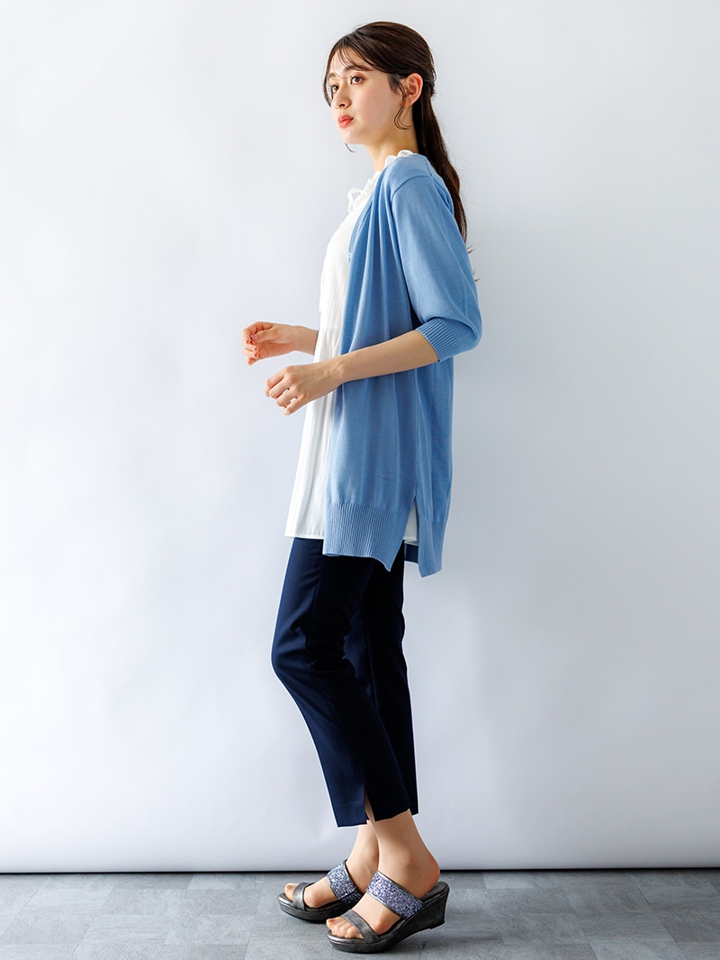 Vネックロングカーデ