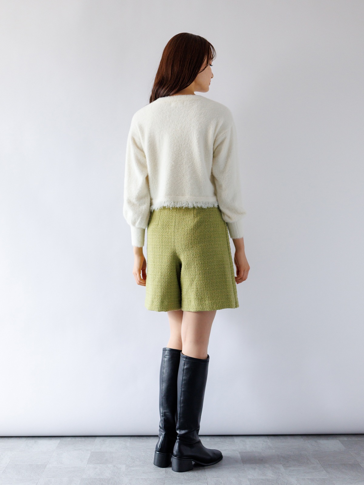 【70％OFF】ミンクライクファーフリンジVネックニット