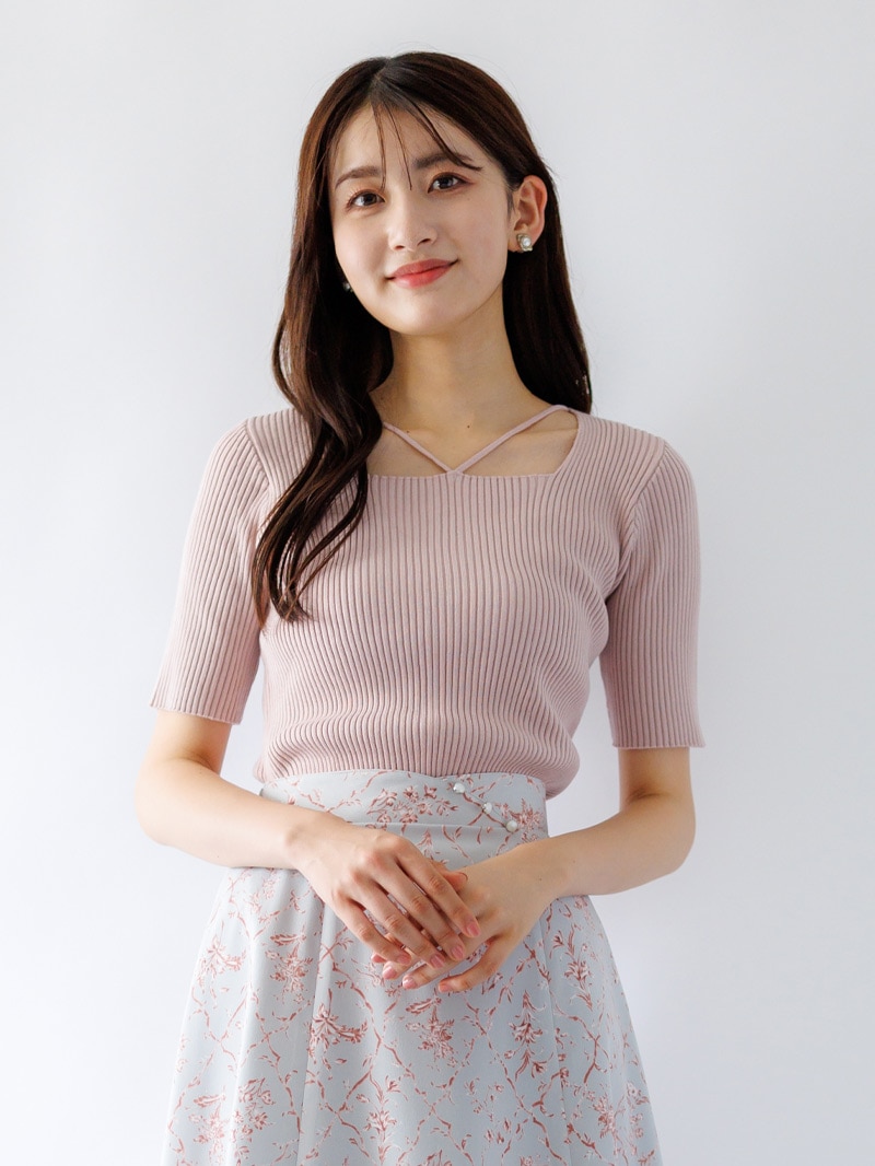 【60%OFF】Vディテール スクエアネックニット《大決算SALE》