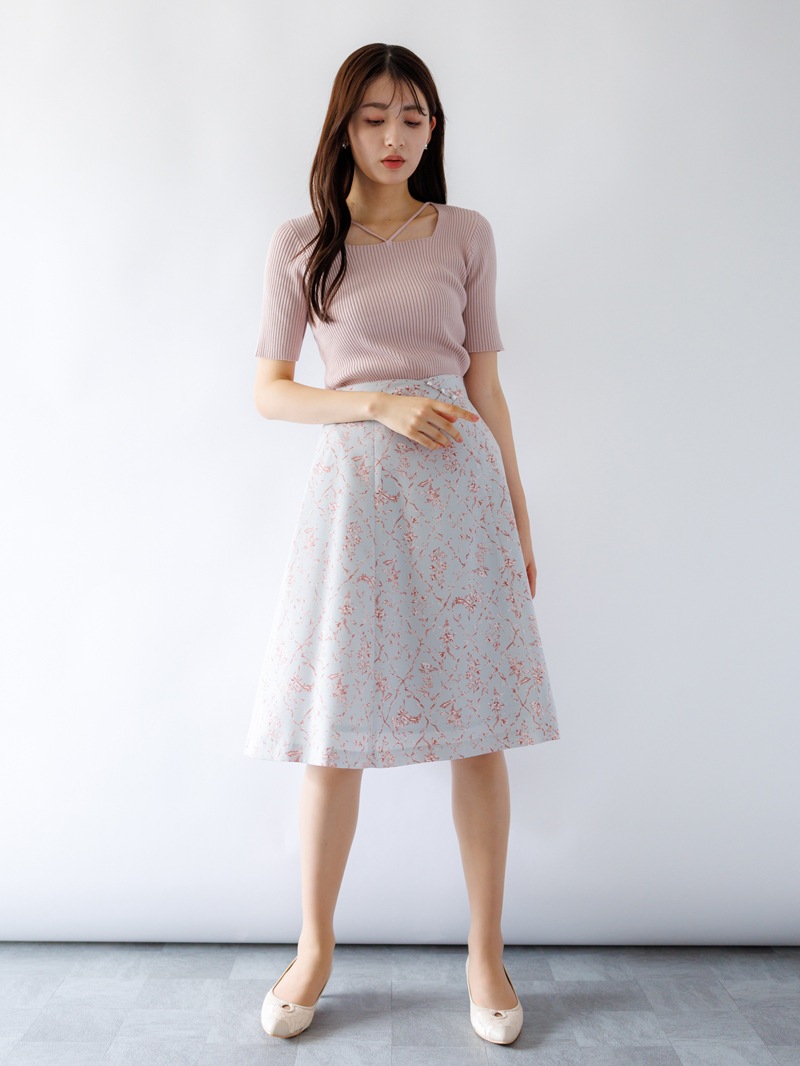 【60%OFF】Vディテール スクエアネックニット《大決算SALE》