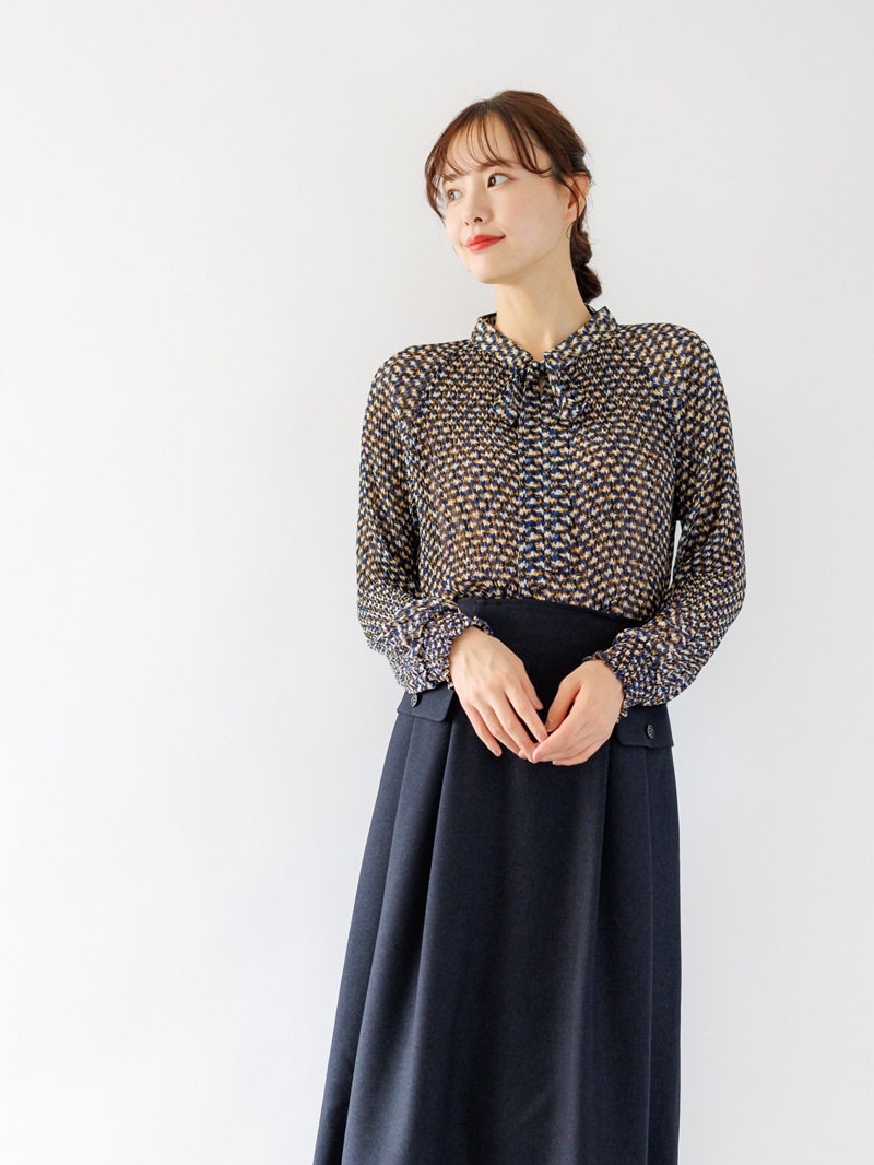 プリントプリーツボウタイブラウス＜アウトレット均一価格＞
