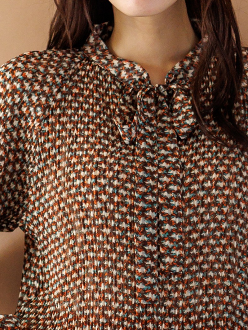 プリントプリーツボウタイブラウス＜アウトレット均一価格＞