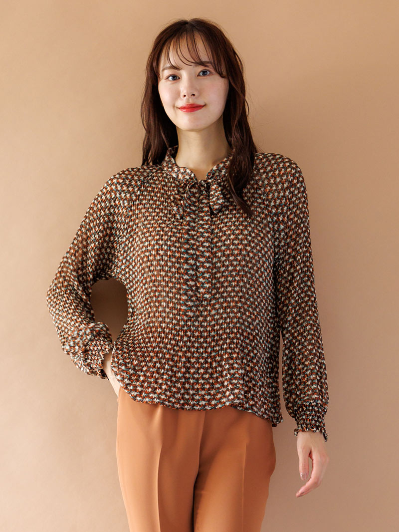 プリントプリーツボウタイブラウス＜アウトレット均一価格＞