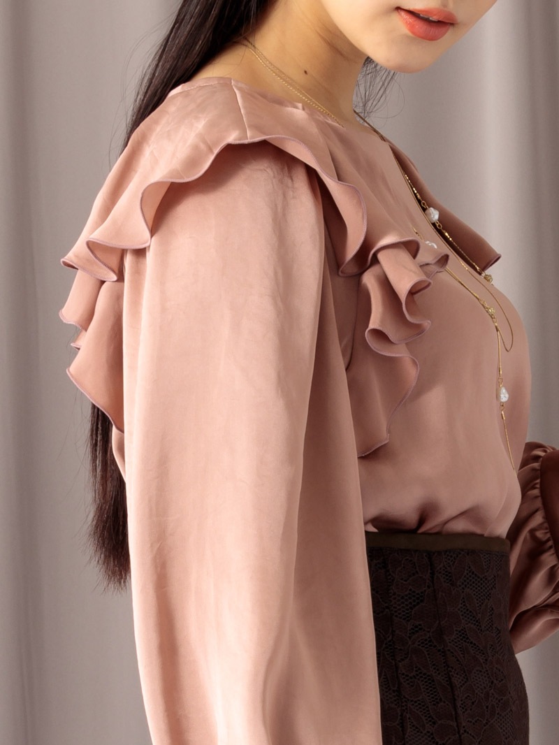 ヴィンテージサテンラッフルブラウス＜アウトレット均一価格＞