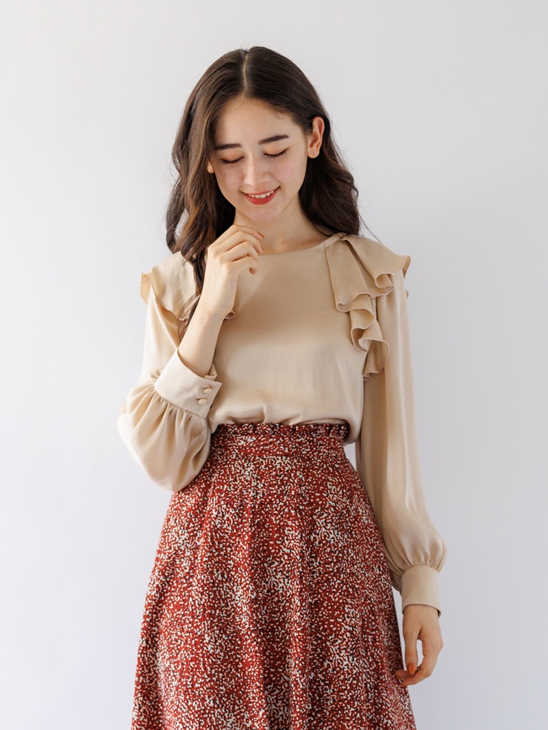 ヴィンテージサテンラッフルブラウス＜アウトレット均一価格＞