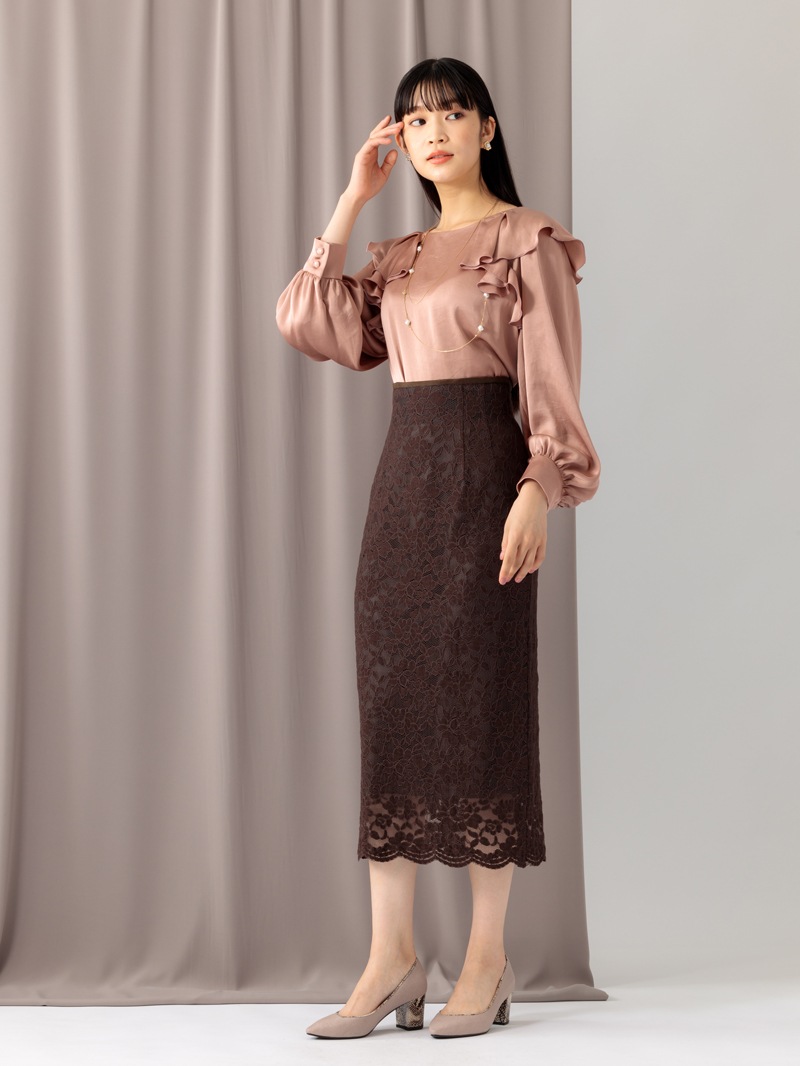 ヴィンテージサテンラッフルブラウス＜アウトレット均一価格＞