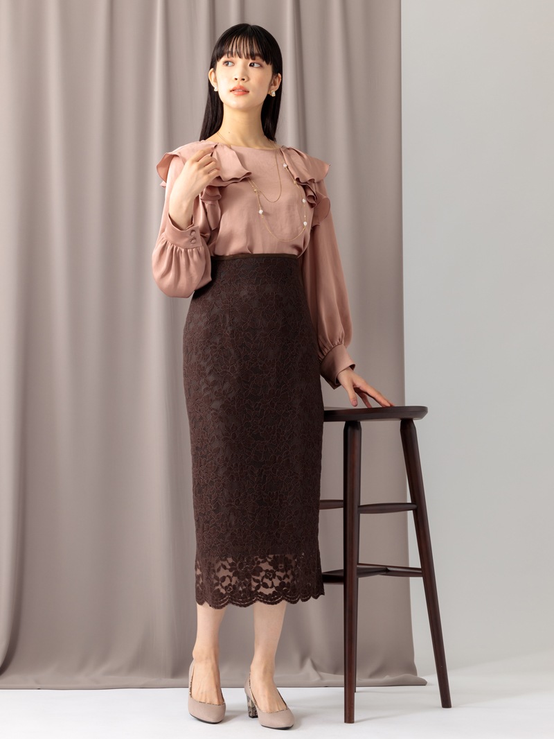 ヴィンテージサテンラッフルブラウス＜アウトレット均一価格＞