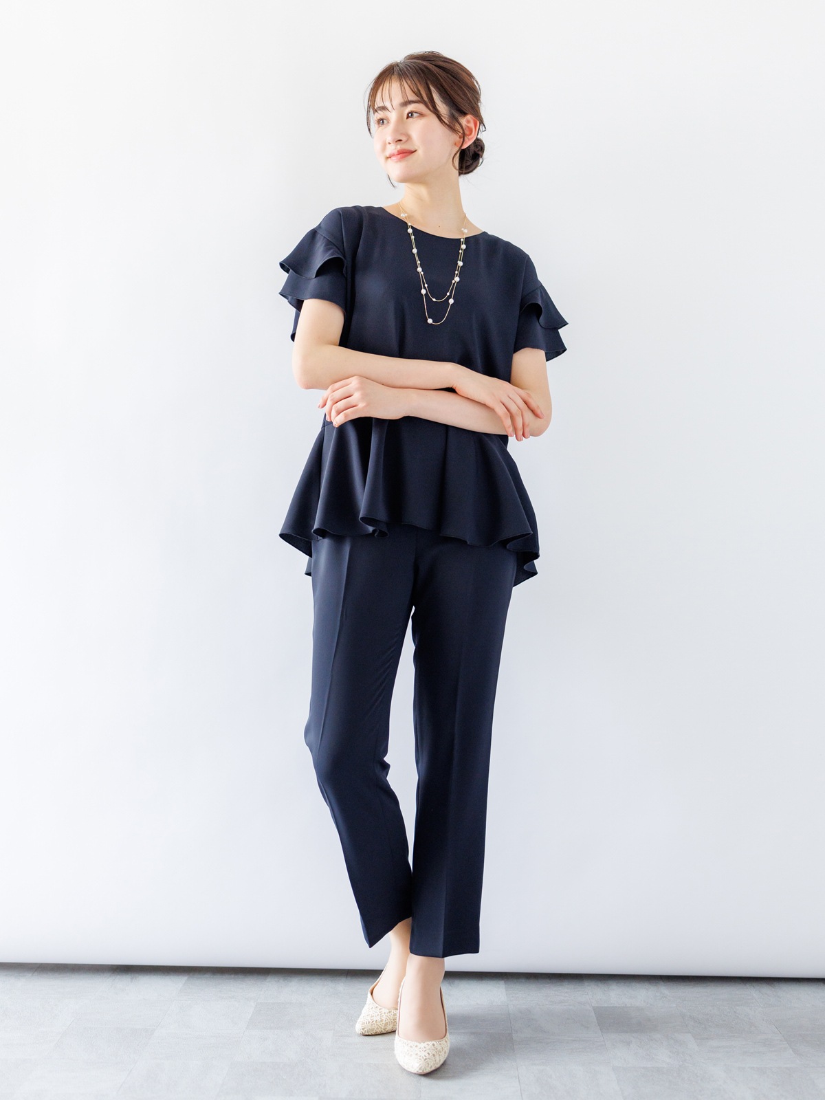 【OUTLET 2500円】ダブルクロスフリル二重袖ブラウス<10本以下>
