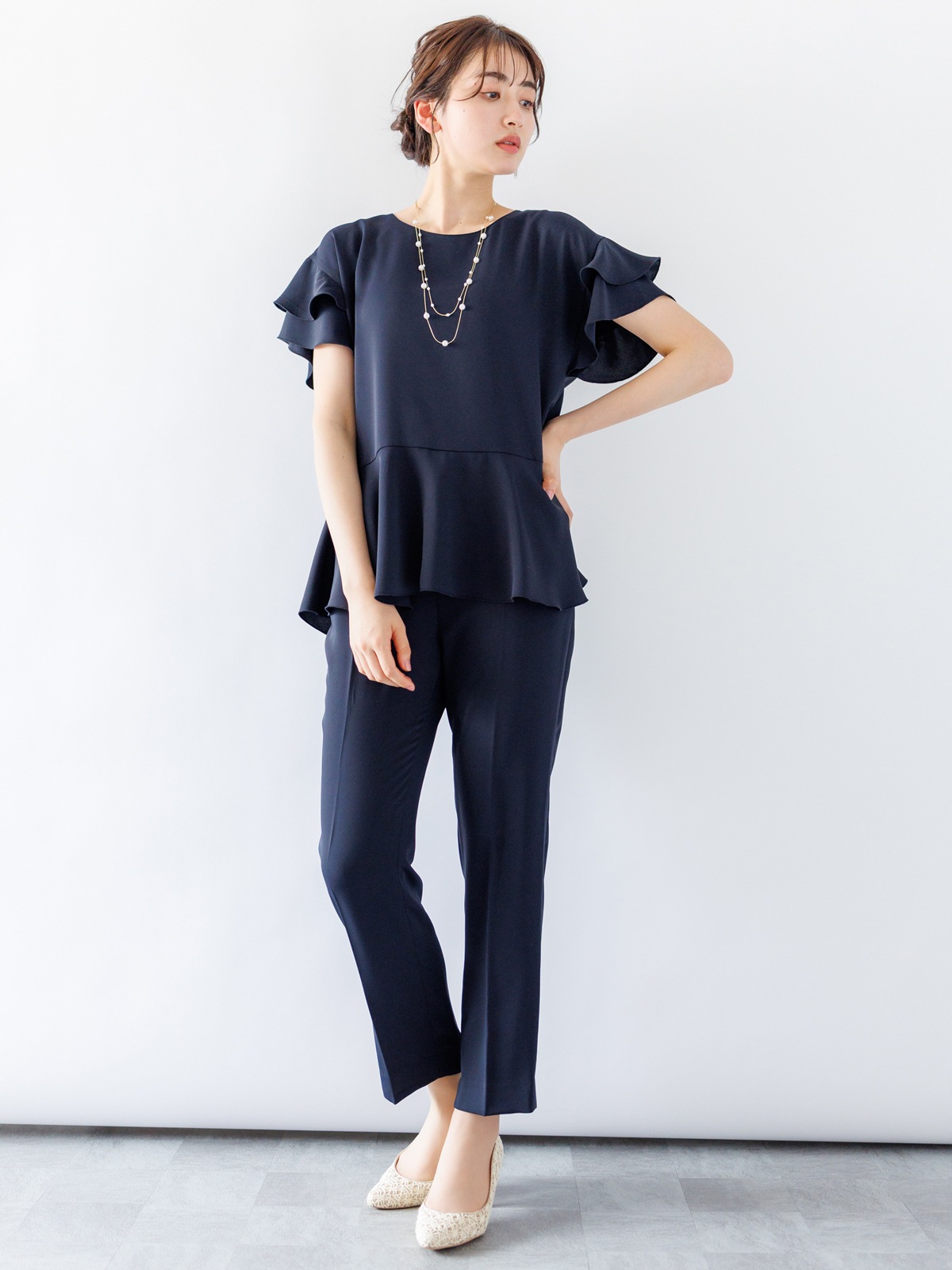 【OUTLET 2500円】ダブルクロスフリル二重袖ブラウス<10本以下>