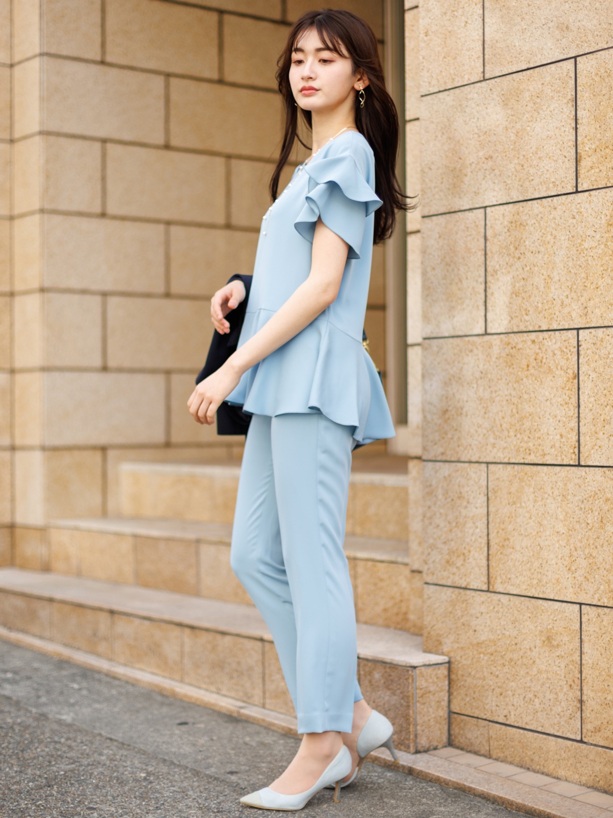 【OUTLET 2500円】ダブルクロスフリル二重袖ブラウス<10本以下>