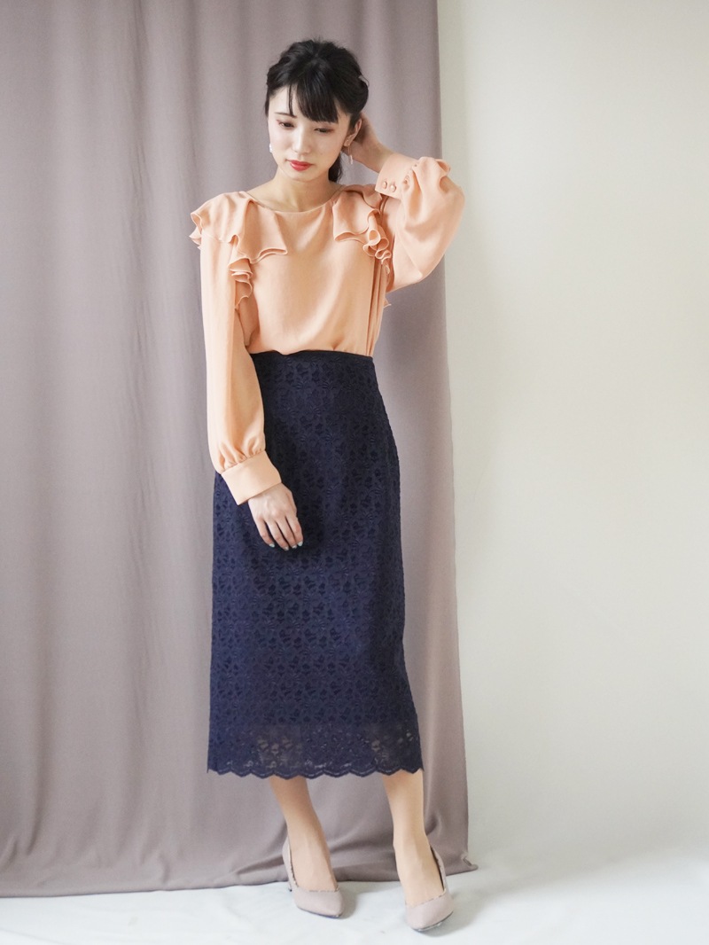 クレールGZ ラッフルブラウス＜アウトレット均一価格＞