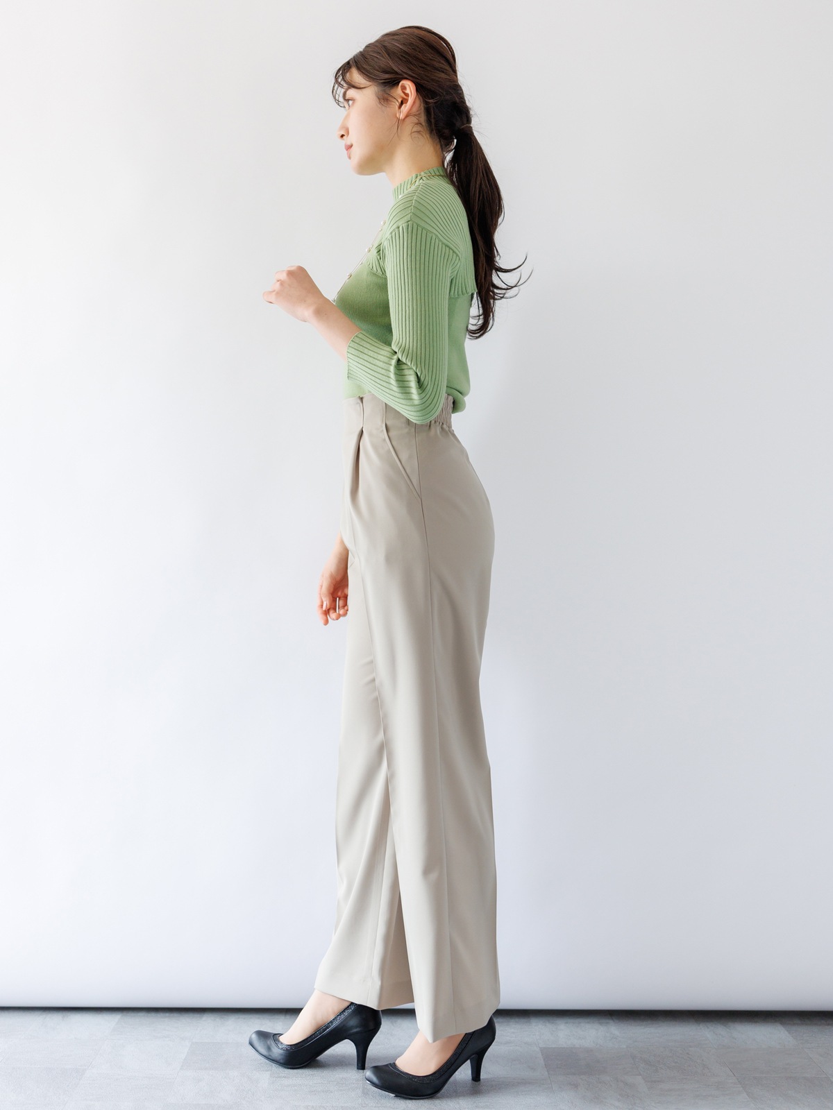 ソリビアツイル太身パンツ