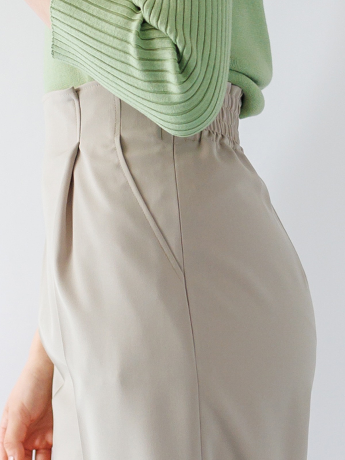 ソリビアツイル太身パンツ