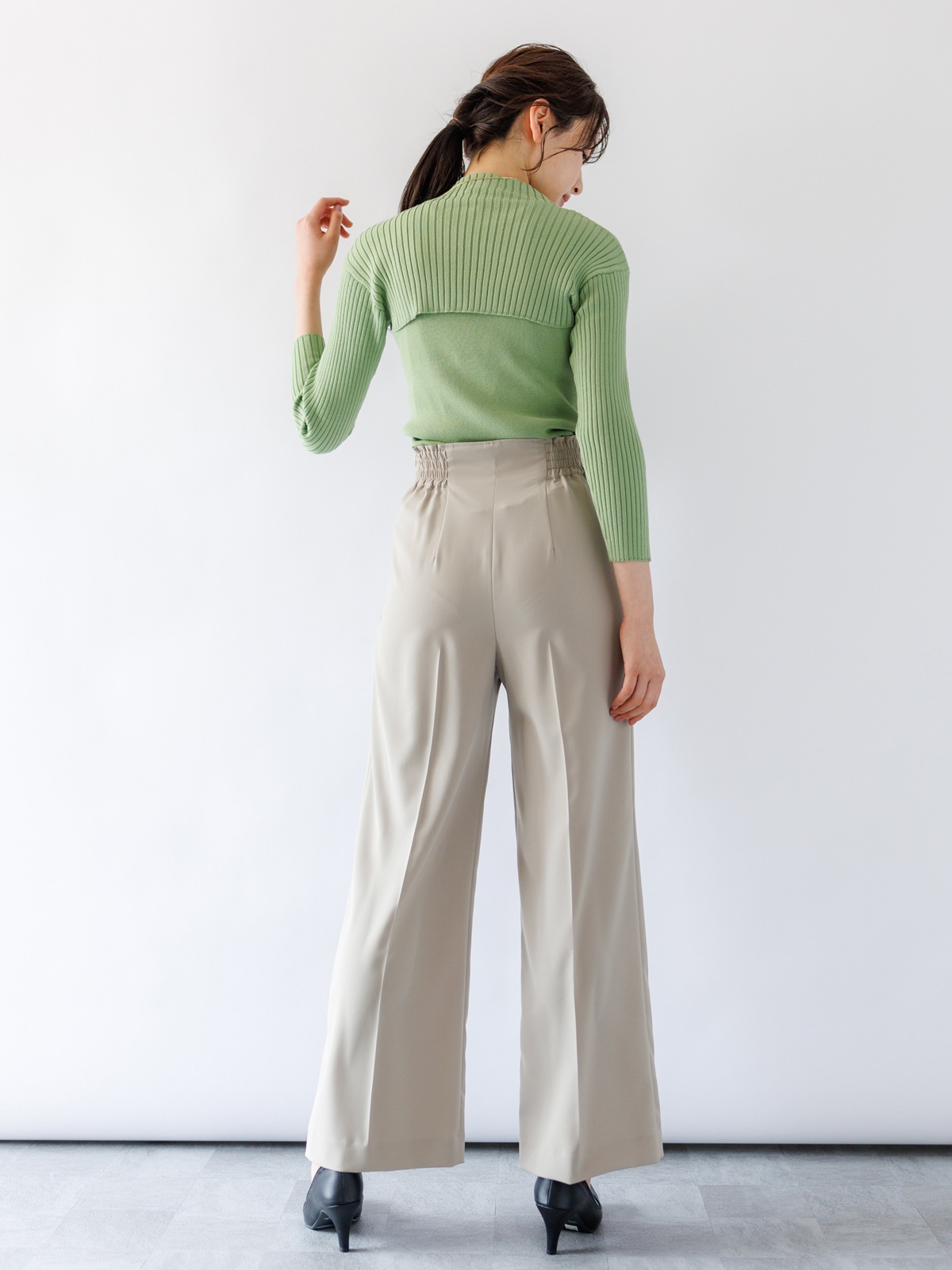 ソリビアツイル太身パンツ