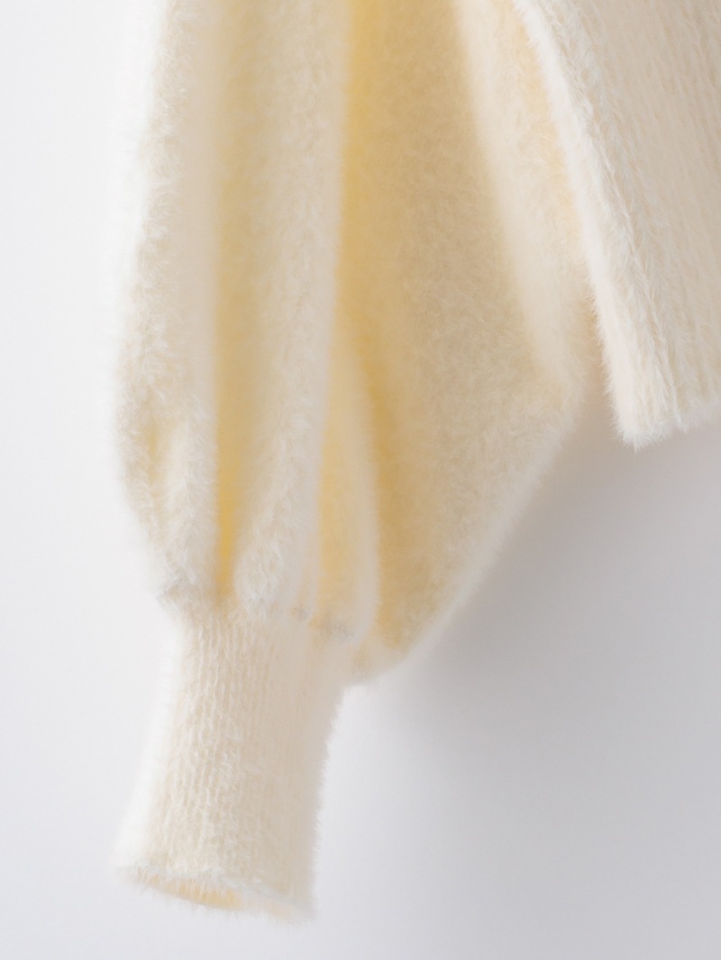 ミンクライクファーVネックドルマンニット＜アウトレット均一価格＞