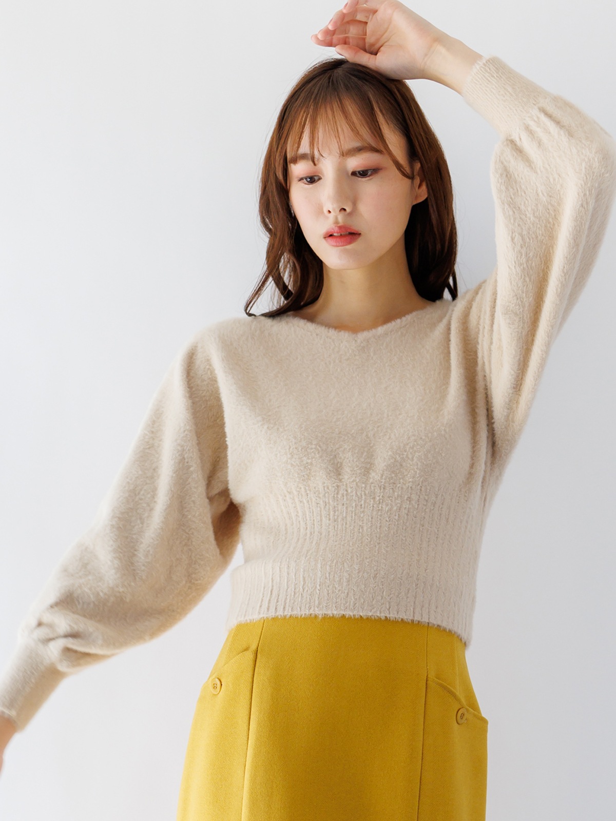 ミンクライクファーVネックドルマンニット＜アウトレット均一価格＞