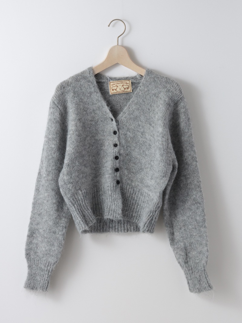 【3,000円均一】Vネックカーディガン