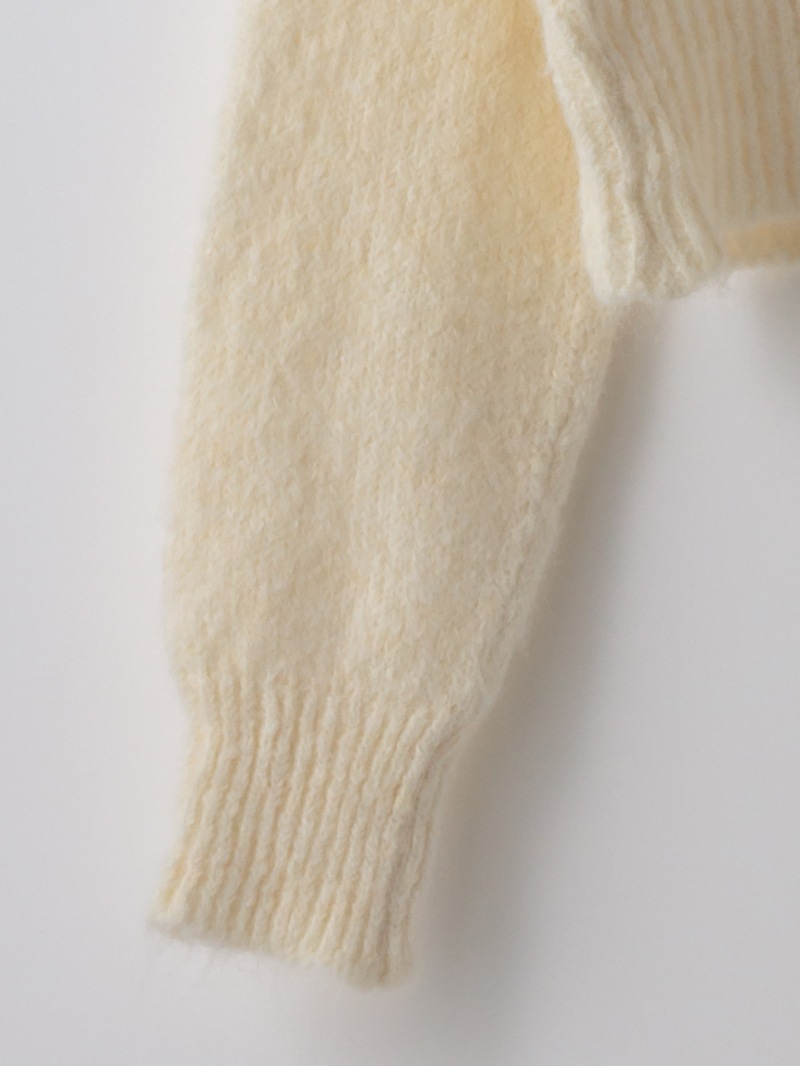 【3,000円均一】Vネックカーディガン