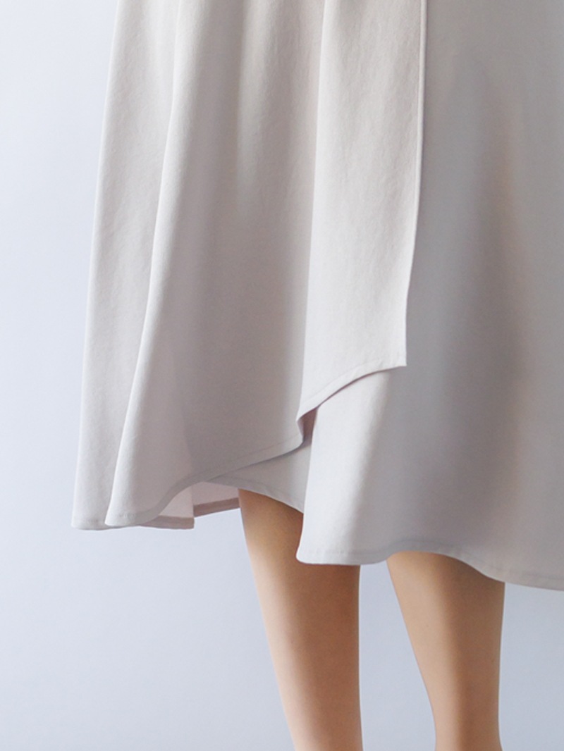 バックサテン巻風フレアースカート