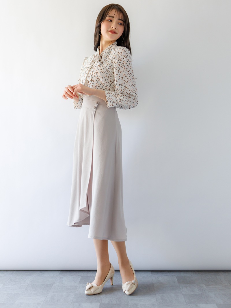 バックサテン巻風フレアースカート