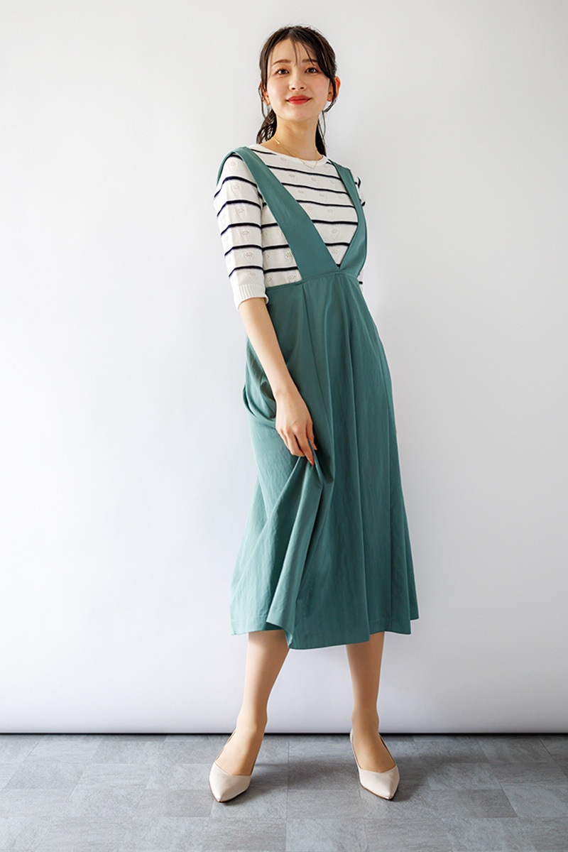 シアーサテン サスペンダースカート