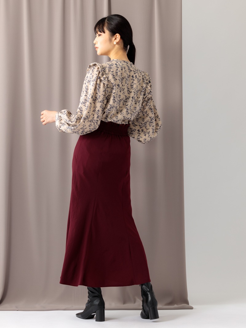 小花プリントビブディティールビッグスリーブブラウス＜アウトレット均一価格＞