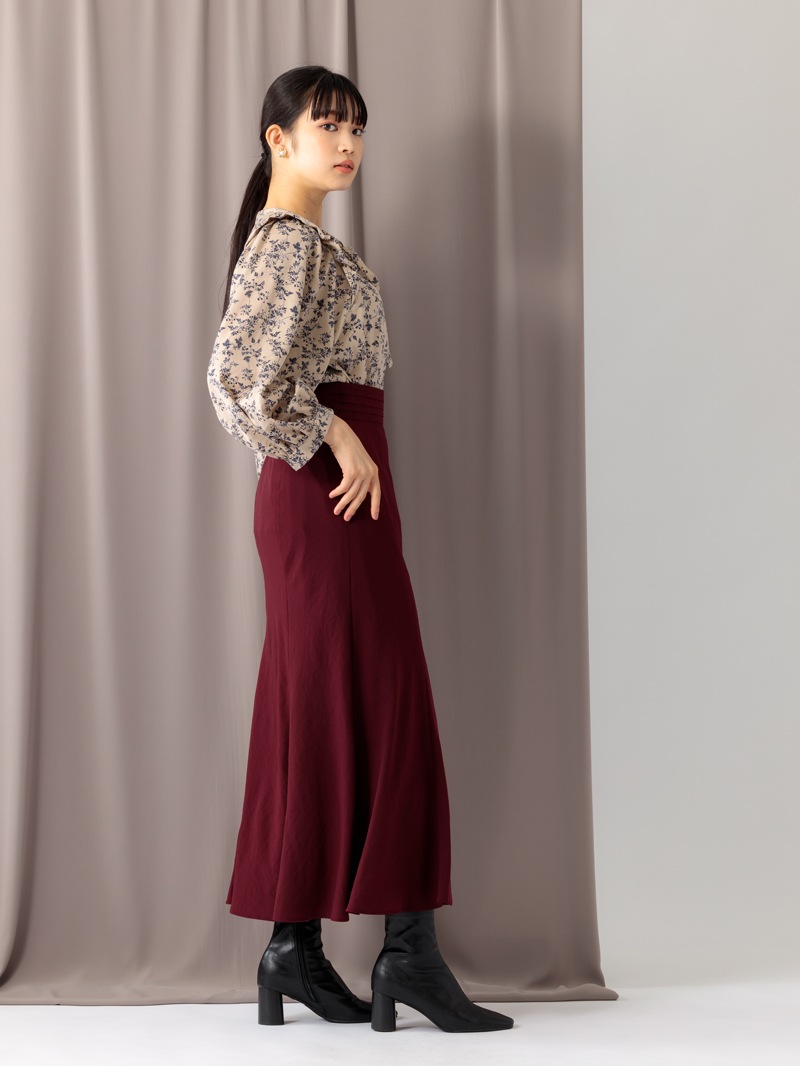 小花プリントビブディティールビッグスリーブブラウス＜アウトレット均一価格＞