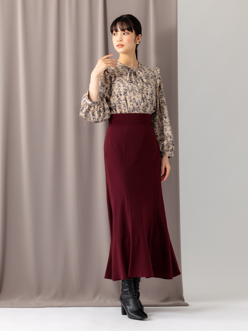 小花プリントビブディティールビッグスリーブブラウス＜アウトレット均一価格＞