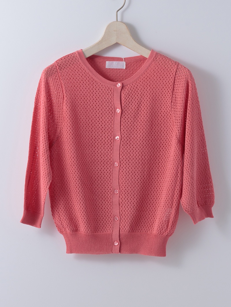 透かし柄丸首カーディガン