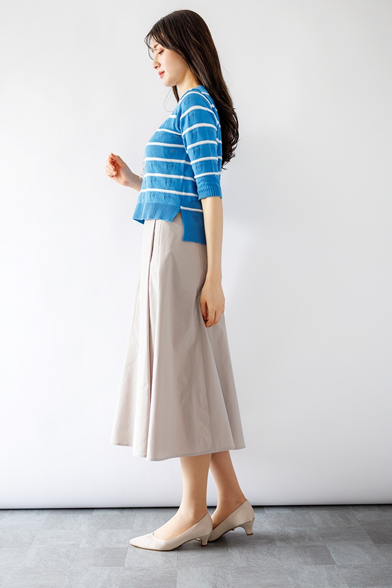 ボーダー前後差丸首ニット