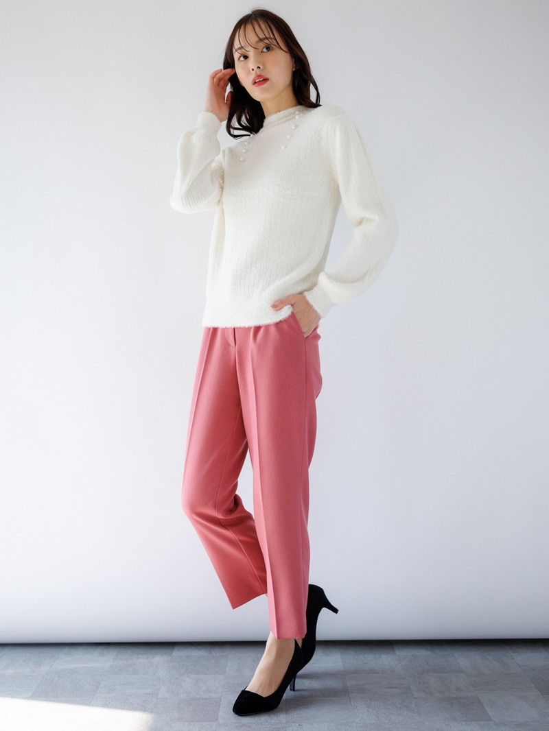 【50%OFF】ミンクライクファーパール釦付きリブハイネックニット