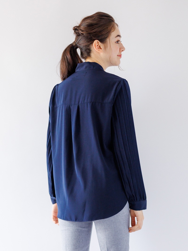 長袖プリーツタイ付きブラウス＜アウトレット均一価格＞