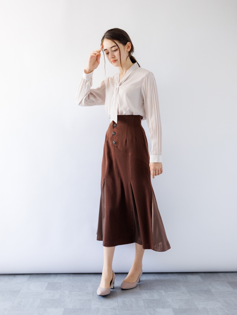 長袖プリーツタイ付きブラウス＜アウトレット均一価格＞