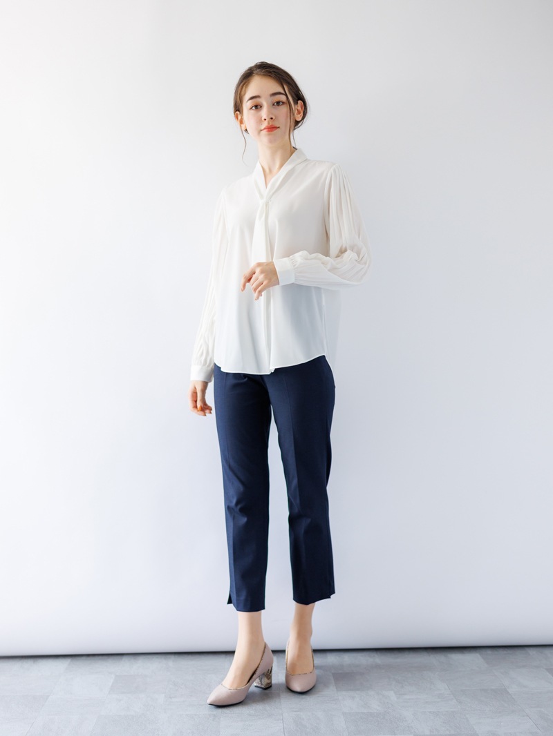 長袖プリーツタイ付きブラウス＜アウトレット均一価格＞