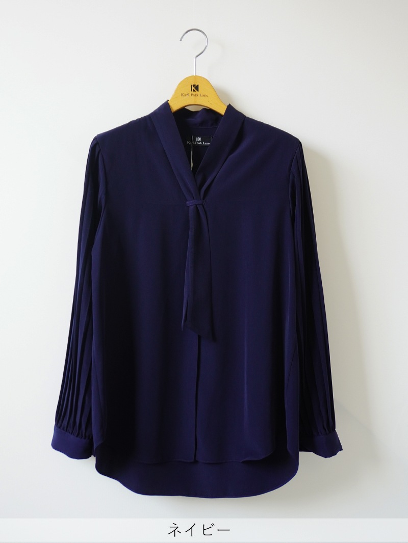 長袖プリーツタイ付きブラウス＜アウトレット均一価格＞