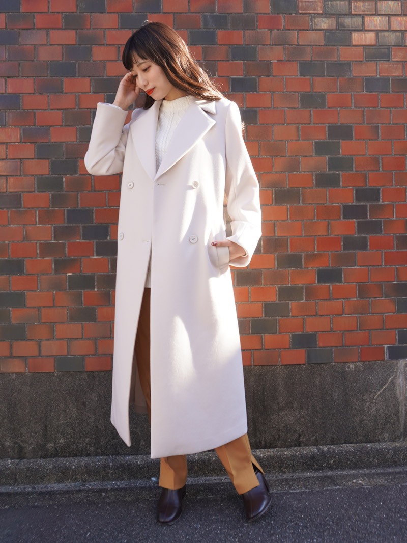 【60%OFF】エスウールツイルスリットセンタープレスパンツ