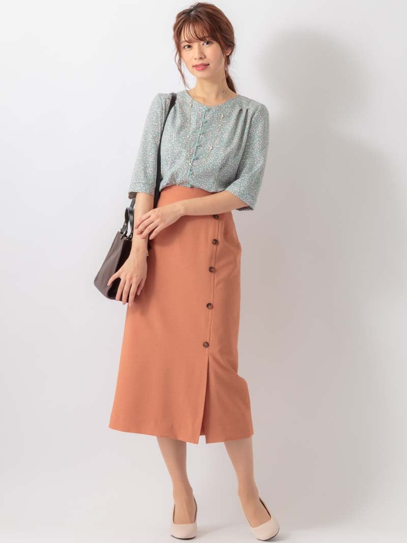 【OUTLET 2500円】プリントレースアップブラウス<10本以下>