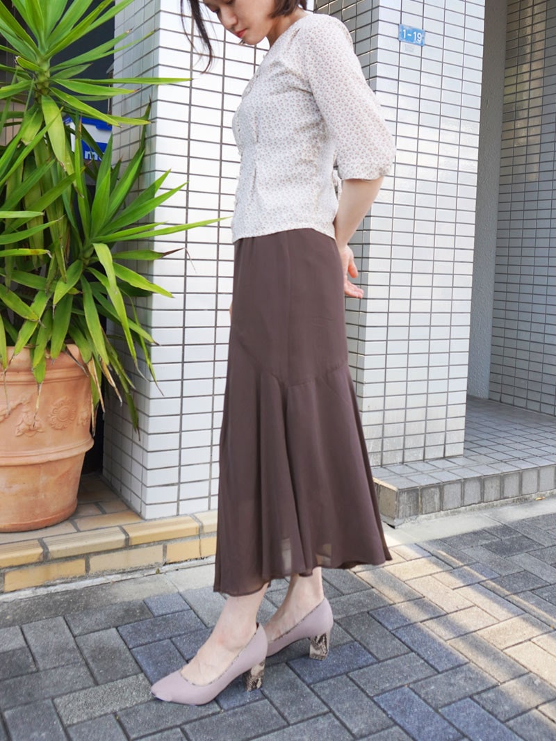 【OUTLET 2500円】プリントレースアップブラウス<10本以下>