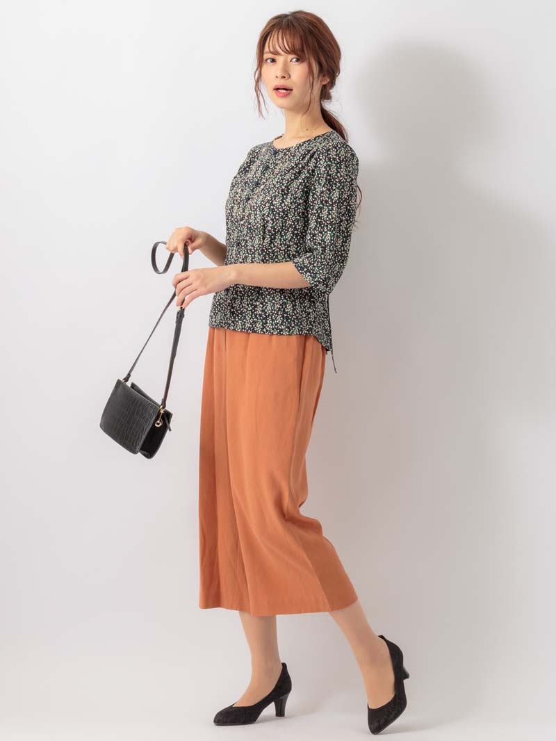 【OUTLET 2500円】プリントレースアップブラウス<10本以下>