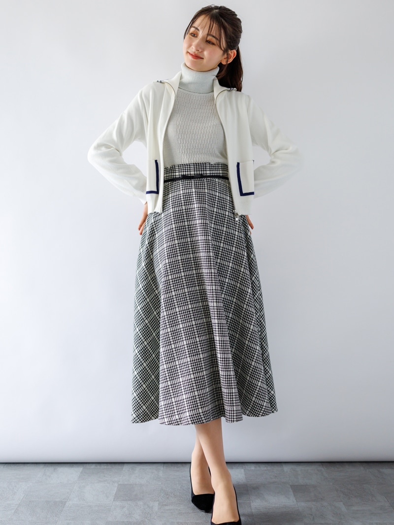 【70%OFF】配色ハイネックジップアップカーデ