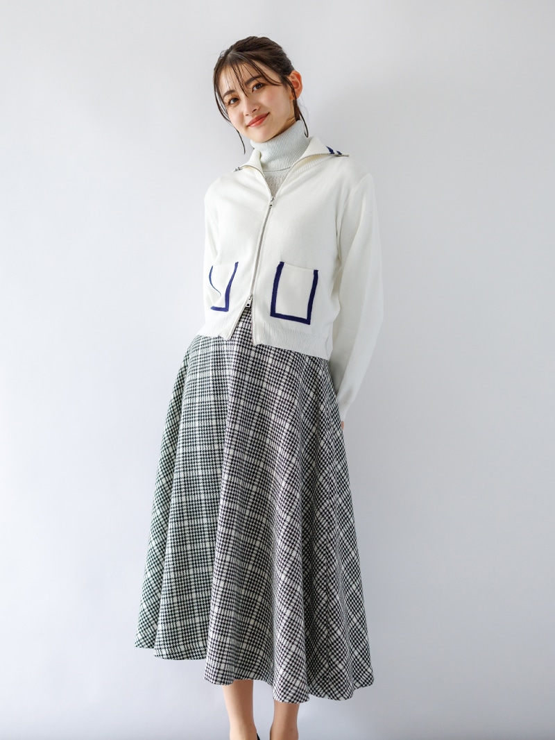 【70%OFF】配色ハイネックジップアップカーデ