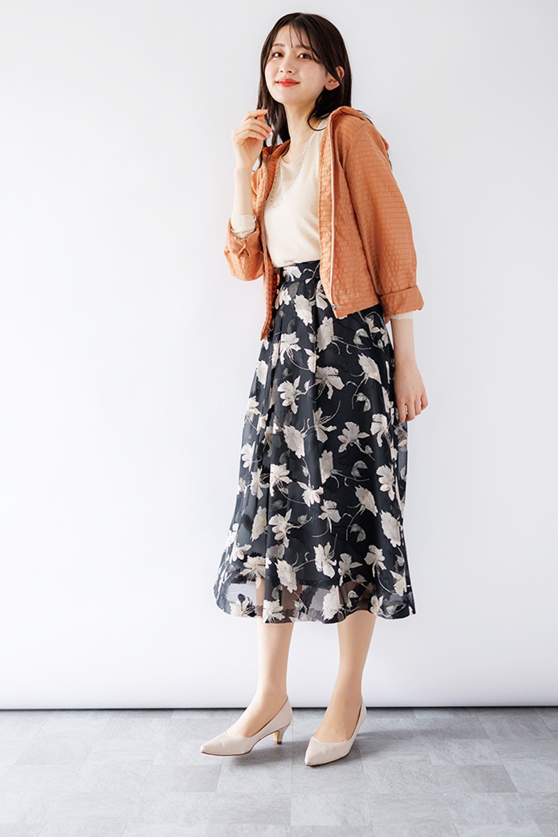 花柄タックフレアースカート