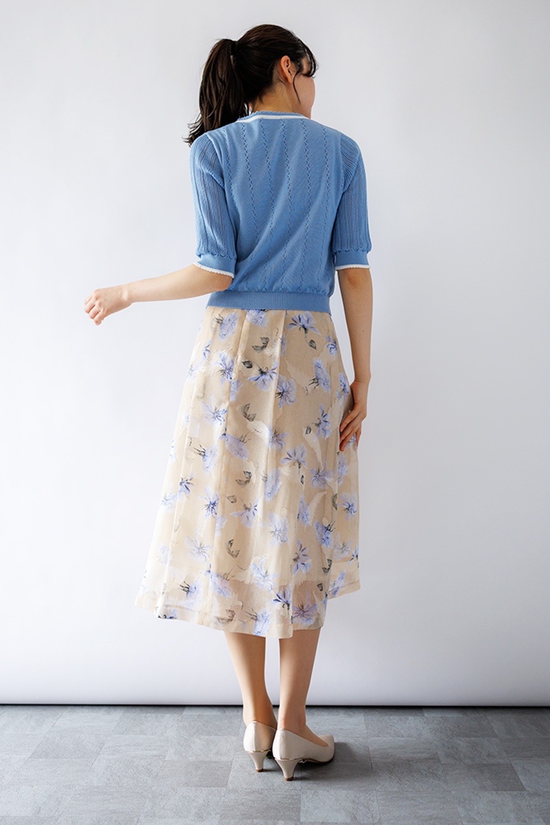 花柄タックフレアースカート